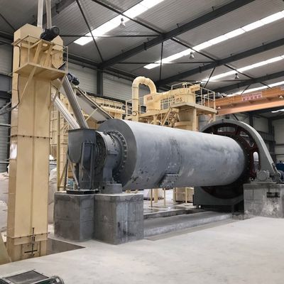 Εύκολη συντήρηση Κερματικό Liner Ball Mill Machine Τρίχωση Ball Mill