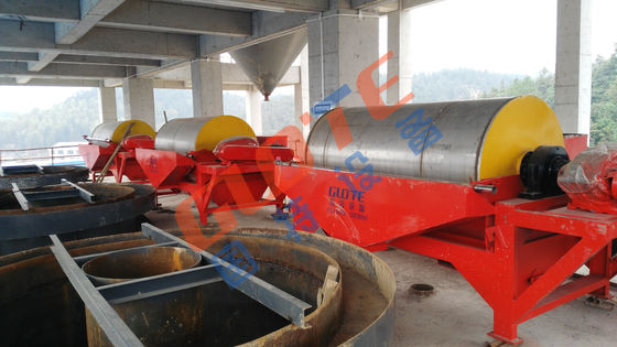 Σπάνιες Γης Στρογγυλοί Μαύρο χρυσό Μαγνητικός διαχωριστής τύμπανο Ταχύτητα 40r/min Διάσταση L*W*H 400*400mm